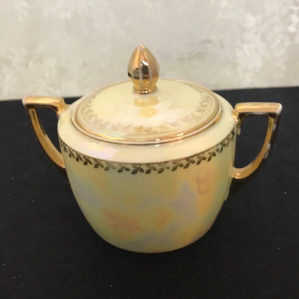 Union K Porcelain Lusterware Sugar Bowl